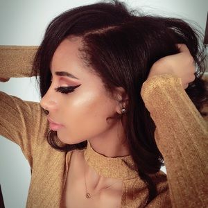 Meet your Posher, Hayat